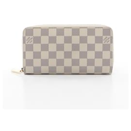 Louis Vuitton-Louis Vuitton Zippy Wallet-White