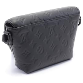 Louis Vuitton-Louis Vuitton Monogram Shadow Leather Wearable Wallet-Black