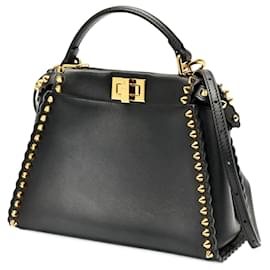 Fendi-Fendi Peekaboo Small Shoulder Handbag-Black