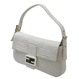 Fendi-Fendi Mamma Bucket Bag-White