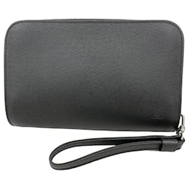 Louis Vuitton-Louis Vuitton Taiga Baikal Clutch Bag-Grey
