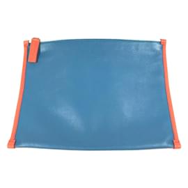 Salvatore Ferragamo-Salvatore Ferragamo Blue Leather Clutch Bag-Blue