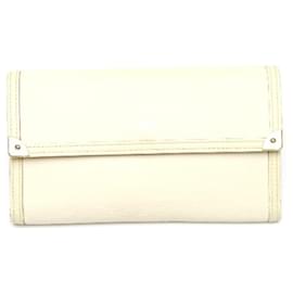 Louis Vuitton-Louis Vuitton Suhali Long Wallet-White