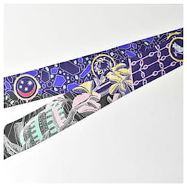 Hermès-Hermes Twilly Scarf in Navy Silk-Navy blue