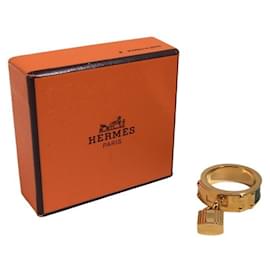 Hermès-Anneau de foulard vert Hermes-Vert