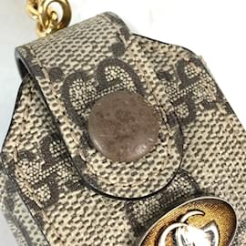 Gucci-Gucci 596720 GG Offdia Supreme Airpods Case-Beige