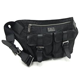 Burberry-Sac à taille en nylon noir et cuir Burberry-Noir