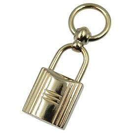 Hermès Hermes Loop Charm Padlock Twilly Ring Anhänger Golden