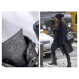 Chanel-Bottes de combat iconiques-Noir