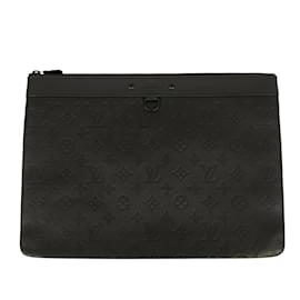 Louis Vuitton-Louis Vuitton Discovery Pochette Monogram Shadow Clutch Bag-Black