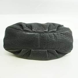 Fendi-Fendi Mia Leather Shoulder Bag-Black