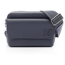Louis Vuitton-Louis Vuitton Aerogram Fastline Messenger Bag M22611-Blue