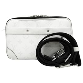 Louis Vuitton-Sac à épaule Louis Vuitton Taigarama Alpha M31069-Blanc