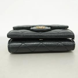 Chanel-Portefeuille pliant Chanel en cuir de veau grainé noir-Noir