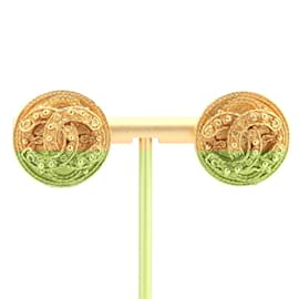 Chanel-Boucles d'oreilles clips en métal doré Chanel-Doré