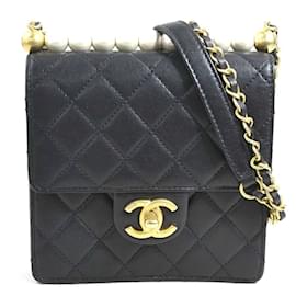 Chanel-Chanel Matelasse Leather Shoulder Bag-Black,Eggshell