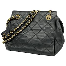 Chanel-Sac à épaule en agneau noir Chanel-Noir