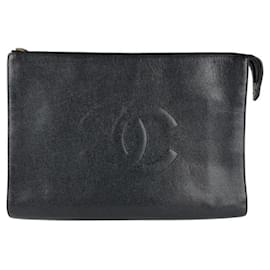 Chanel-Pochette en cuir de veau grainé noir Chanel-Noir