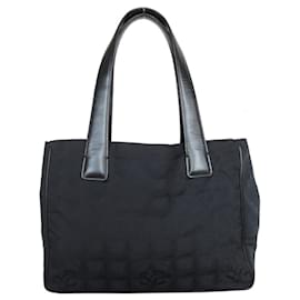 Chanel-Sac fourre-tout en nylon et cuir noir Chanel-Noir