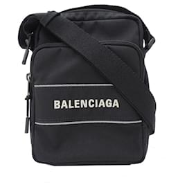 Balenciaga-Sac à épaule en nylon noir Balenciaga-Noir