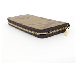 Louis Vuitton-Louis Vuitton Monogram Giant Zippy Wallet-Brown