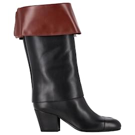 Chanel-Bottes mi-mollet pliables Chanel CC en cuir noir-Noir