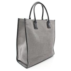 Burberry-Sac fourre-tout en toile et cuir Burberry 8050814-Gris