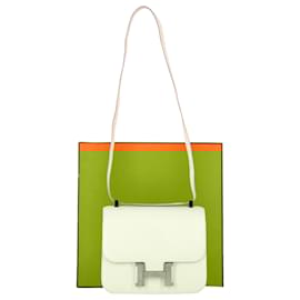 Hermès-Sac Constance Hermès en cuir blanc Evercolor plaqué palladium-Blanc,Écru