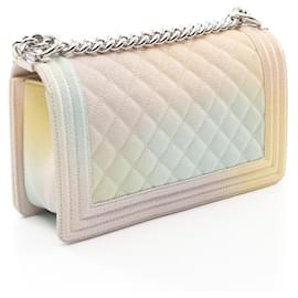 Chanel-Sac à bandoulière Boy en cuir Chanel A67086-Multicolore