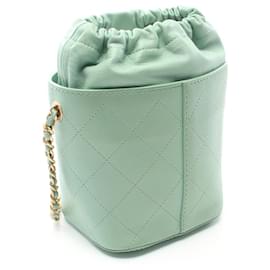 Chanel-Sac à épaule en cuir matelassé Chanel AS2284-Vert