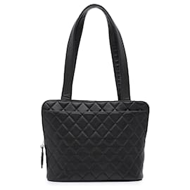 Chanel-Sac à épaule en caviar matelassé noir Chanel-Noir