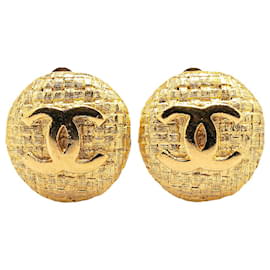 Chanel-Chanel Gold Gold Plated CC Clip On Earrings-Golden