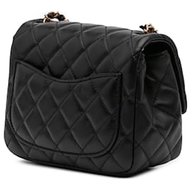 Chanel-Chanel Mini Sac Carré Noir en Agneau Romance à Rabat Unique-Noir