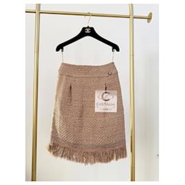 Chanel-4K$ Paris / Cosmopolite Beige Tweed Skirt-Beige