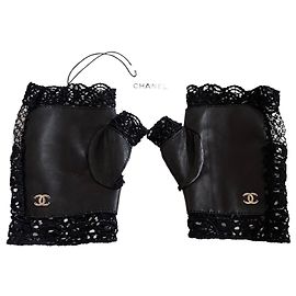 Luvas Chanel de couro pretas Preto