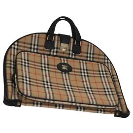 Autre Marque Burberrys Nova Check Garment Cover Canvas Beige Gold Auth ep8592 Beige Golden