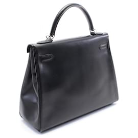 Hermès-Sac Kelly 2way en Box Calf Hermes 32 avec quincaillerie argentée, estampillé D (2000)-Noir