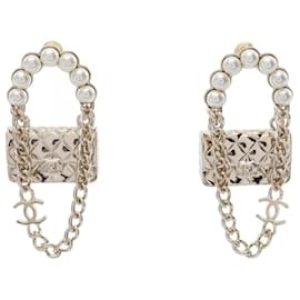 Chanel-Chanel GP Matelasse Bag Motif Earrings B21/8S-Golden,Metallic