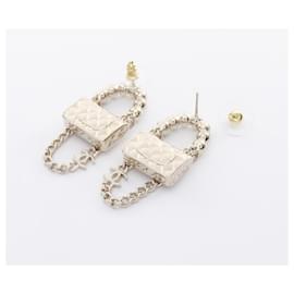 Chanel-Chanel GP Matelasse Bag Motif Earrings B21/8S-Golden,Metallic