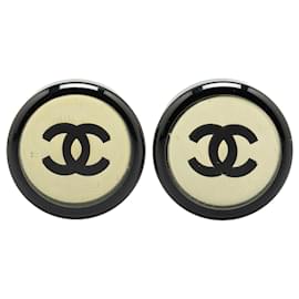 Chanel-Chanel Black Enamel CC Round Clip On Earrings-Black
