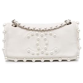 Chanel-Chanel White Lambskin Pearl Obsession Flap-White,Eggshell