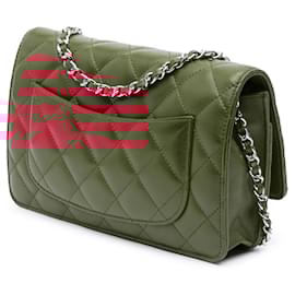 Chanel-Portefeuille sur chaîne en agneau rouge CC de Chanel-Rouge