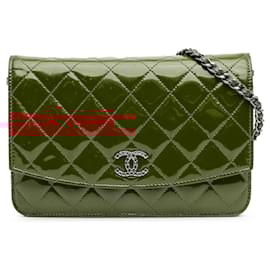 Chanel-Chanel Red Quilted Patent Brilliant Wallet On Chain-Red
