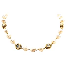 Chanel-Chanel White Gold Plated Rhinestone Faux Pearl Chain Necklace-White,Golden