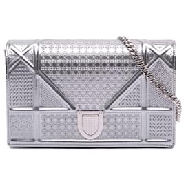 Dior-Dior Silver Metallic Patent Microcannage Diorama Wallet on Chain-Silvery