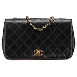 Chanel-Chanel Noir CC Cuir Agneau Matelassé Sac À Rabat Complet-Noir
