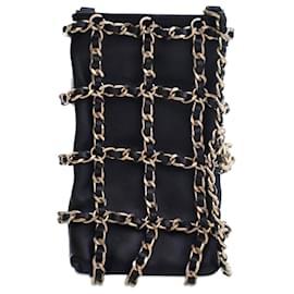 Chanel-Pochette Chanel en agneau noir Tech Me Out avec chaîne-Noir