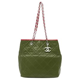 Chanel-Sac à main en cuir d'agneau matelassé rouge CC de Chanel-Rouge