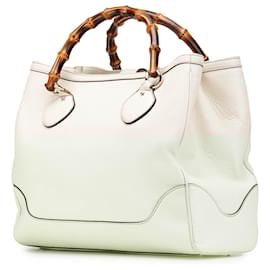 Gucci-Gucci White Medium Leather Bamboo Diana Tote-White