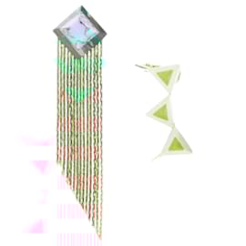 Fendi-Fendi Gold Gold Plated Enamel Mismatched Drop Push Back Earrings-Golden